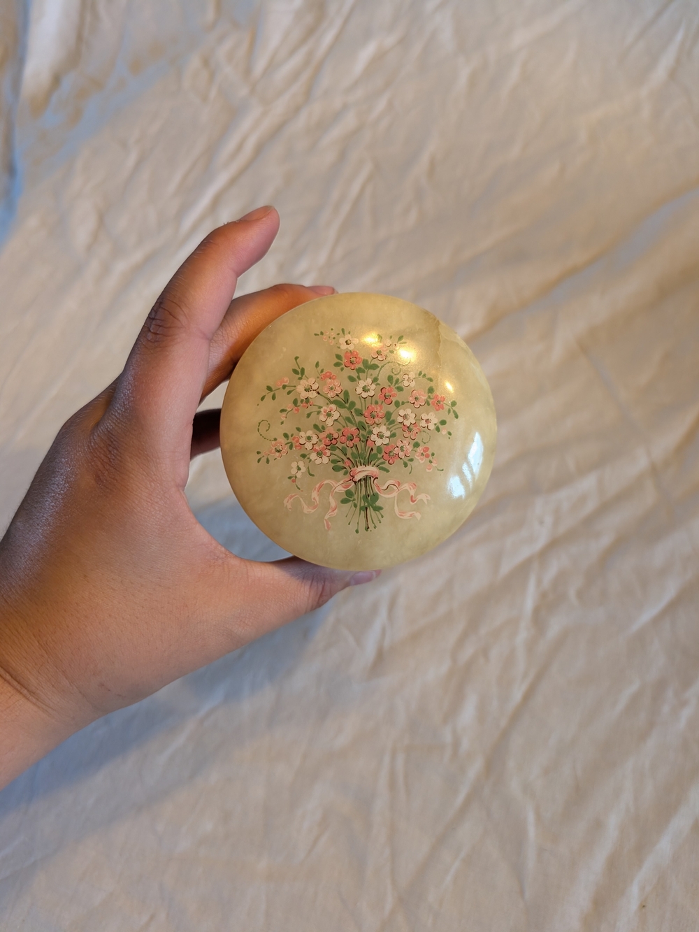 2/80$ Vintage Cream albastar Floral Jewelry Trinket Box with Pink Bouquet